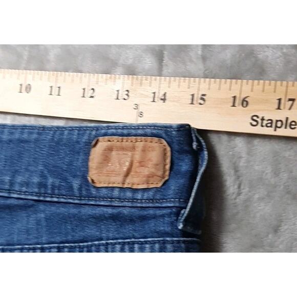 Levis 526 Jeans Womens 6 Blue Denim Slender Bootcut Low Rise Flaps Retro 30x28 - Picture 9 of 10